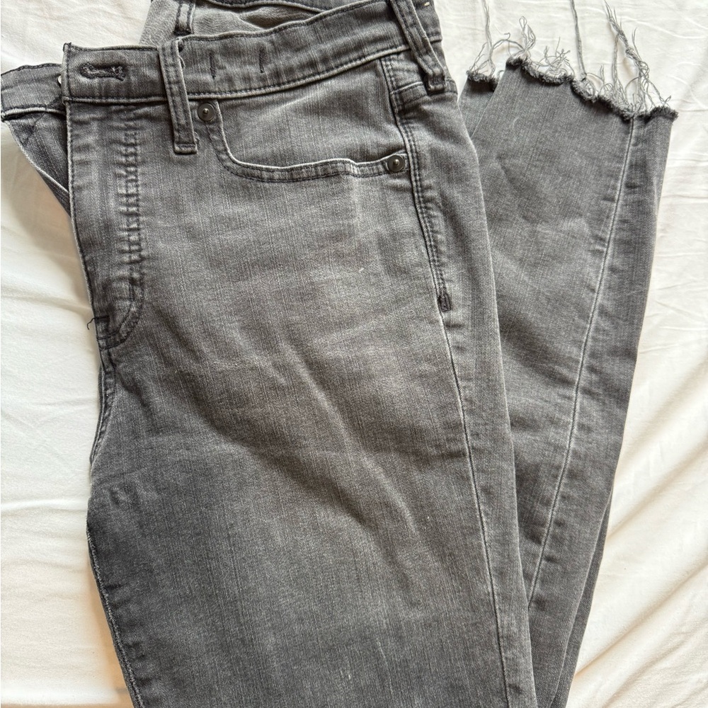 Madewell Charcoal Distressed Ankle Jeans
